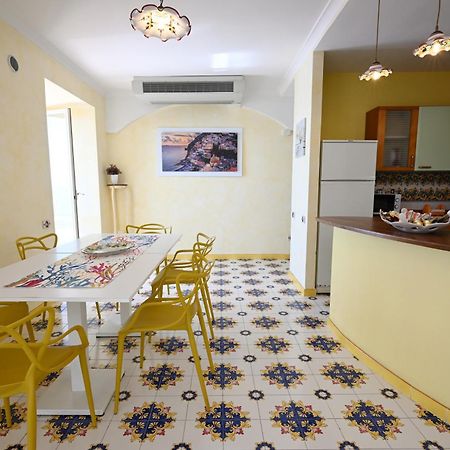 Ravello Art Apartments ภายนอก รูปภาพ